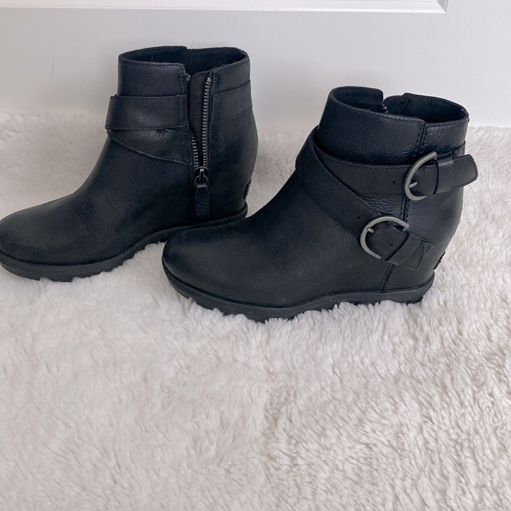 Sorel Joan of Arctic Wedge Il Leather Booties buckle boots Black 7.5